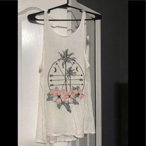 Mudd tank top. Low cut sides & scoop neck back!